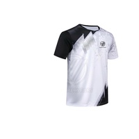 Uniforme de Tenis para Hombre de Último Diseño, Alta Calidad, Corte Corto, 100% Poliéster, Secado Rápido, Ecológico, Transpirable, Personalizable, Cuello en V