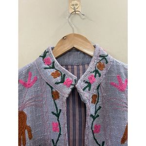 Veste d'hiver en coton brodée de fleurs pour femmes, col mandarin, manches longues, devant ouvert, design fait main - Product Image 2