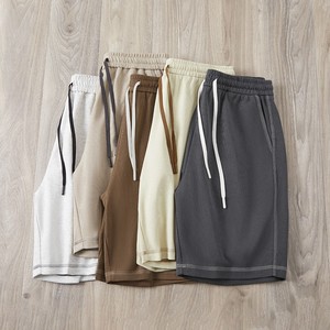 Shorts Bermuda décontractés pour hommes, coupe ample, en coton (75%) et polyester (25%), avec surpiqûres contrastées, longueur genou, haute qualité, pour l'été. - Product Image 6