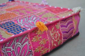 Cojines de suelo bohemios Funda de cojín decorativa Sari Patchwork Cojín - Product Image 3