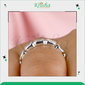 Excellente expérience dans la vente de bagues de mariage en diamant DEF de couleur blanche, 100 % naturel et cultivé en laboratoire, à des prix impressionnants - Product Image 4