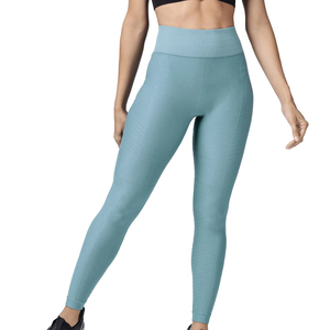 Leggings de marca privada, a la moda, de compresión, no transparentes, de tela transpirable, perfectos para gimnasio, yoga y estilo casual urbano. - Product Image 1