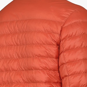 Chaqueta Acolchada Impermeable para Hombre, con Logotipo Personalizado, Ecológica, Aislante para Invierno, con Tecnología para Mantener el Calor - Product Image 6