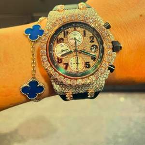 Montre tendance sertie de diamants de laboratoire incolores pour hommes, qualité supérieure, prix de gros - Product Image 5