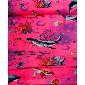 Tissu en coton indien imprimé à la main, magnifique motif poisson, tissus textiles en coton imprimé au bloc, vêtements pour femmes en coton imprimé - Product Image 5