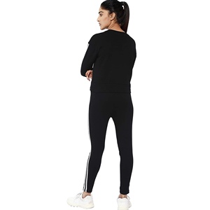 ชุดวอร์มเสื้อผ้า - Product Image 2