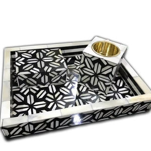 Juego de portavelas con bandeja de incrustaciones de hueso - Product Image 1