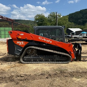 รถตักตีนตะขาบขนาดเล็ก Kubota SVL97-2 ที่ทรงพลัง ออกแบบมาเพื่อการขุด ตัก จัดสวน ทำฟาร์ม และขนย้ายวัสดุ - Product Image 3