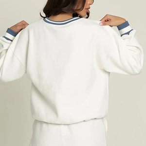 Sweat-shirt polaire surdimensionné pour femme, col rond, 100 % coton, broderie personnalisée sur le devant, manches rayées, collection automne, vente en gros, OEM - Product Image 2