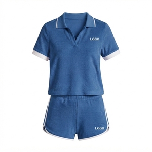 Ensemble 2 pièces tricoté rose pour femme : haut à col rabattu et manches courtes, en coton respirant, idéal printemps-été, personnalisable avec logo - Product Image 4