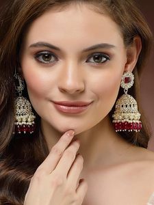 Pendientes Jhumka Étnicos Hechos a Mano de Aleación de Zinc con Piedra Roja y Perlas para Boda - Product Image 4