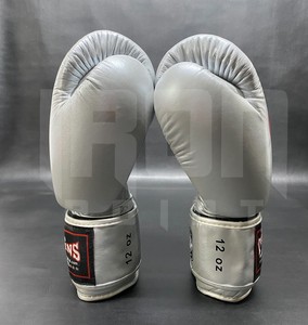 ถุงมือชกมวยคุณภาพสูง TWINS ปรับแต่งได้ สำหรับฝึกซ้อมมืออาชีพ ต่อสู้ หนังแท้ บุหนา 4 ชั้น - Product Image 4