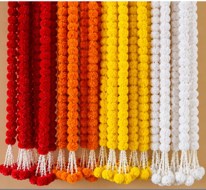 Guirlande de fleurs traditionnelle orange, jaune et rouge, décoration suspendue pour la maison, pour Diwali, salon intérieur, 100% faite à la main en fibres végétales - Product Image 6