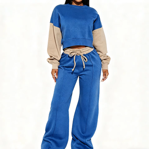 Conjunto Deportivo Informal de Dos Piezas con Capucha para Mujer, Estilo Jogger, Ropa Deportiva Urbana - Product Image 1