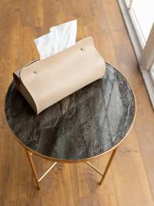 Boîte à mouchoirs de luxe en cuir anti-odeur, étui porte-serviettes avec fermeture à bouton, pliable, anti-poussière, portable, simple et décontracté pour hôtels - Product Image 5
