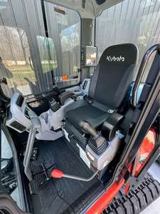 Miniexcavadora Usada Diésel Kubota KX033-4 con Buen Rendimiento - Product Image 6