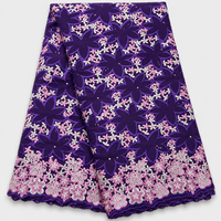 Tissu en dentelle suisse africaine en gros, tissu en dentelle brodé, tissu en dentelle perlée, tissu en dentelle à sequins pour robes de boutique, acheteur professionnel
