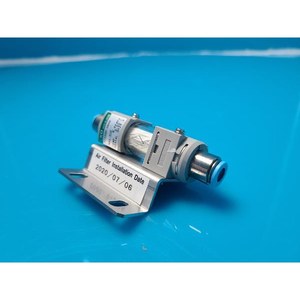Controlador de Flujo de Masa Líquida CKD FCS500-H6H6 Usado Como Está, Piezas de Equipos Semiconductores Legados - Product Image 1