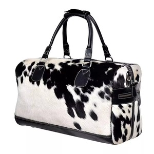 DERVO INTERNATIONAL INDUSTRY กระเป๋าเดินทางสุดหรู น้ำหนักเบา ขนาดใหญ่ สำหรับวันหยุดสุดสัปดาห์ แบบ Unisex สีดำ หนัง  ซิปแบบสปอร์ต - Product Image 6