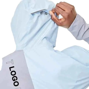 Conjunto Deportivo Cortavientos para Hombre al por Mayor, con Bloques de Color, Azul Claro y Gris, de Poliéster Transpirable, con Logotipo Frontal Personalizado - Product Image 5