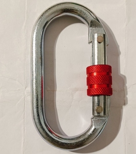 Mosquetón de Aluminio con Certificación de Seguridad y Cierre Fuerte para Uso Profesional en Trabajos en Altura - Product Image 6