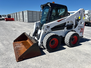 Cargadora Compacta de Dos Velocidades S740 2019 con Cabina Cerrada, Máquina de Construcción de Alto Rendimiento - Product Image 6