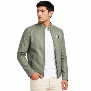 Veste en cuir pour homme de haute qualité, coupe ajustée, toucher doux, finition durable et allure intemporelle pour un usage quotidien décontracté et en plein air. - Product Image 1