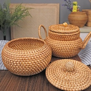 Panier de rangement en rotin naturel rond avec couvercle, panier en osier multi-usages, fabriqué au Vietnam - Product Image 4
