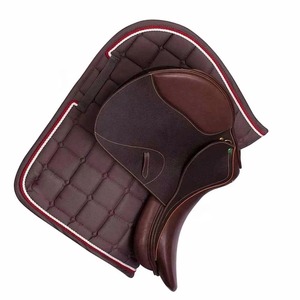Tapis de selle pour cheval de haute qualité, style tendance, fabriqué au Pakistan, best-seller, très demandé. - Product Image 3