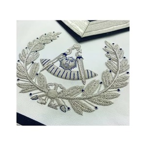 Delantal Masónico Azul de Ex-Maestro Masón con Emblema de Corona Bordado en Terciopelo Plateado Hecho a Mano, Estilo Étnico, Fabricante de Todos los Pedidos - Product Image 4