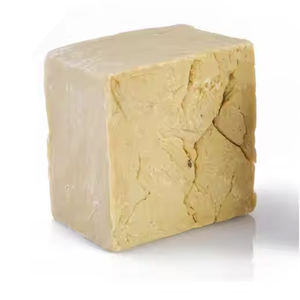 Savon Solide Fraîcheur Huile d'Olive et de Laurier Formule Antiseptique pour Soins Capillaires et Cutanés – Fournisseur de Confiance - Product Image 3