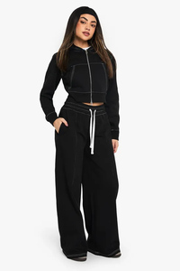 Pantalones Deportivos Extra Grandes Personalizados para Mujer, Negros, con Costuras en Contraste, Pierna Recta, Felpa Suave, Pantalones Deportivos para Mujer - Product Image 3