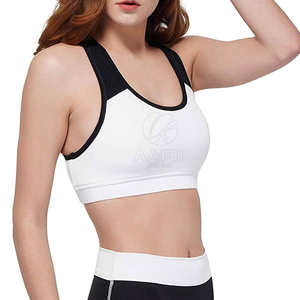 Soutien-gorge de sport pour femme, nouvelle collection, haute qualité, sans coutures, pour yoga et fitness, avec logo et design personnalisés, fabriqué au Pakistan. - Product Image 4
