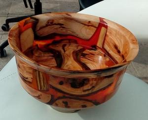 Cuenco Decorativo Hecho a Mano de Resina Epoxi Libre de BPA y Madera de Acacia que Combina la Artesanía Tradicional con el Diseño Moderno - Product Image 2