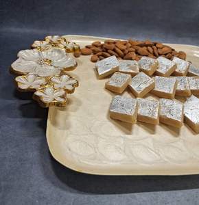 Handcrafted Floral Serving Tray Luxurious Multi Purpose Decor Severer Elegant for Festive Gifting Home Styling - Product Image 4