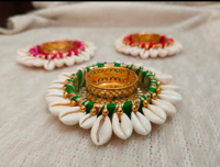 Elegante Portavelas de Concha Hecho a Mano en India, Multicolor, para Diwali, Regalos Corporativos, Decoración del Hogar, Decoración para Diwali
