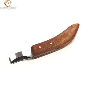 Cuchillo para Pezuñas de Acero Inoxidable, Herramienta Veterinaria Profesional para Recortar Pezuñas de Caballos, Mango de Madera, Duradero y Reutilizable - Product Image 3