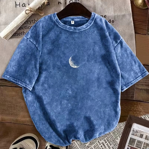 T-shirt imprimé graphique délavé style vintage, décontracté, à manches courtes, unisexe, streetwear, en coton, tendance été - Product Image 1