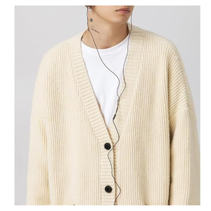 Suéter tipo cárdigan clásico de punto con botones para hombre - Product Image 3