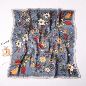 Nouveaux Foulards Imprimés de Luxe pour Femmes, Écharpes en Soie, Décorations Florales Printemps-Été, Petites Cravates, Bandeaux, Sacs – Vente en Gros - Product Image 3