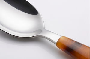Juego de cuchara y tenedor de acero inoxidable de la colección Artisan con mango de imitación de caparazón de tortuga, pulido espejo, diseño vintage para fiestas y cafeterías. - Product Image 2