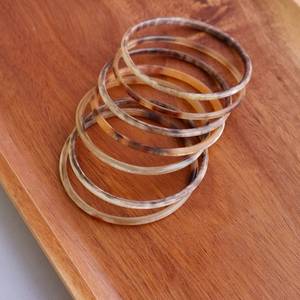 Pulseras y Brazaletes de Cuerno de Búfalo Antiguo, 100% Cuerno de Búfalo Natural, Diseño Nuevo, Venta al por Mayor, Hechos a Mano por Timeless - Product Image 4