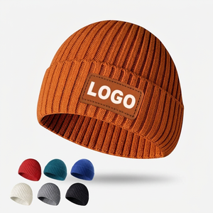 Gorros de Invierno de Punto Liso, Personalizados con Parche de Logotipo Bordado, Gorro Cálido y Moderno para Hombre y Mujer - Product Image 5