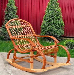 Fauteuil à bascule classique en chêne sculpté avec un dossier orné de motifs en spirale, un dossier à tiges et un siège en cuir brun foncé, en gros. - Product Image 6