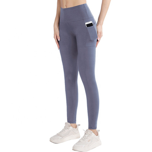 Custom Free Design Women's Yoga <b>Leggings</b> <b>Low</b> MOQ Seamless 2025 Scrunch Butt Lifting Pants Breathable Spandex Women <b>Leggings</b> - Product Image 1