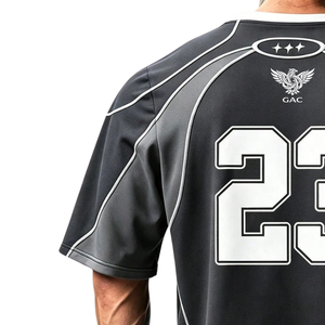 Camiseta Deportiva Casual para Hombre, Estilo Raglán, Manga Corta, Cuello Redondo, Diseño con Bloques de Color, Número Gráfico y Paneles en Contraste - Product Image 4