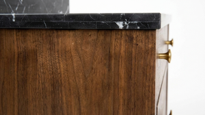 Mueble de Baño Moderno de Madera con Acabado Negro Lacado, Tiradores de Latón, Diseño Rectangular de Pie, Acabado Oscuro Contemporáneo - Product Image 3