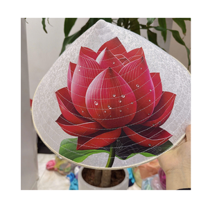 Sombrero Cónico de Bambú Hecho a Mano, Sombrero Tradicional Tejido con Hojas de Palma para Verano, Playa, Jardín, Festivales y Eventos Culturales - Product Image 1