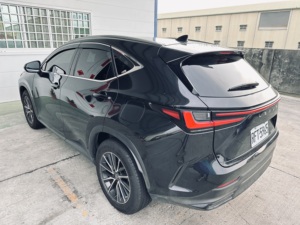 แผ่นบังแดดหน้าต่าง HIC สำหรับ Lexus NX (แบบ OEM พร้อมขอบโครเมียมสแตนเลส) รุ่นปี 21 เป็นต้นไป - Product Image 4