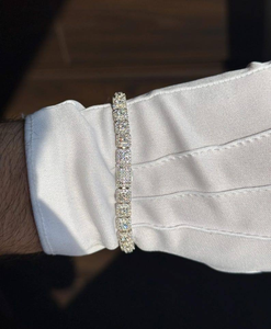 Pulsera de tenis de lujo con moissanita de corte esmeralda, plata 925, joyería brillante, regalo elegante para hombres y mujeres, uso diario y bodas - Product Image 3